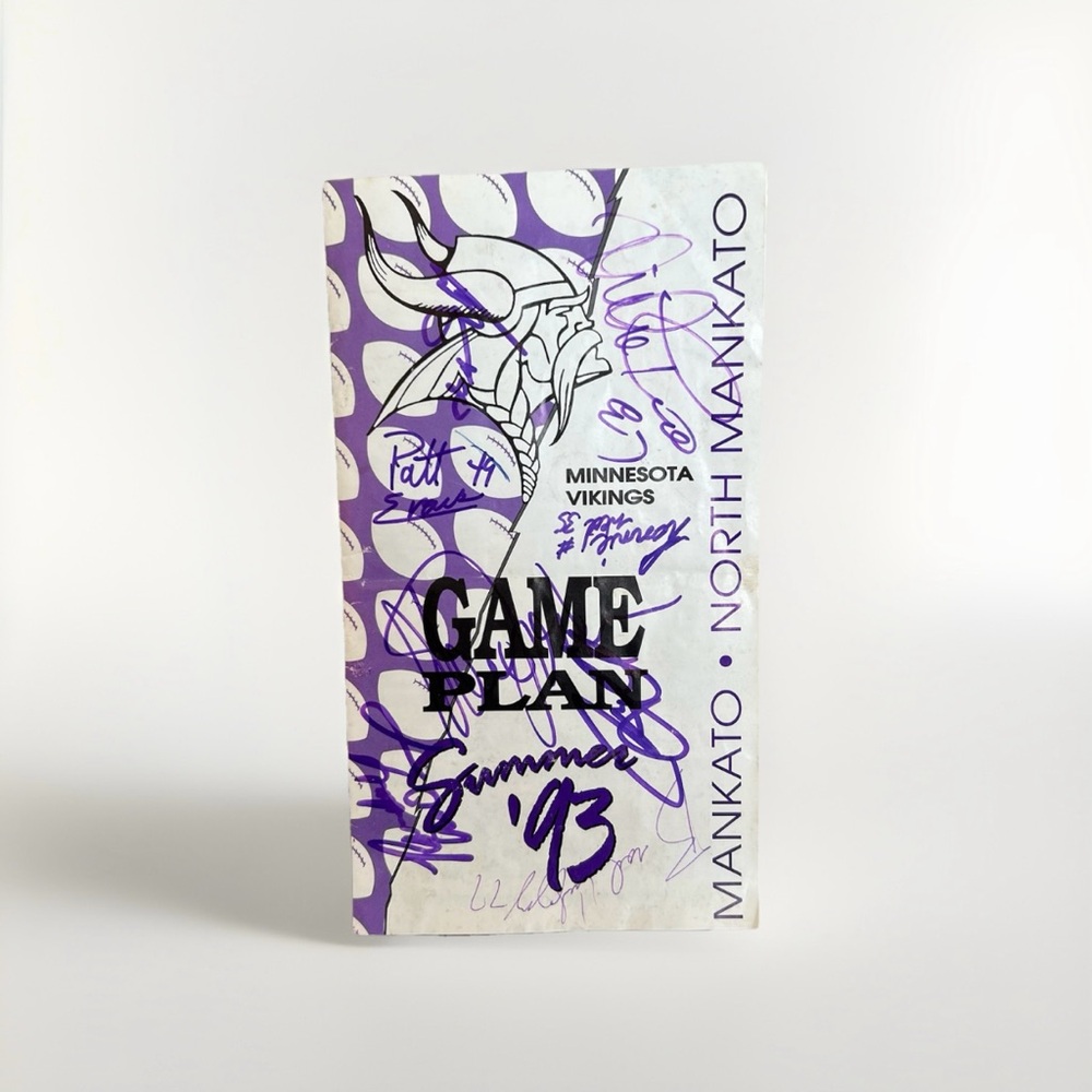 Minnesota Vikings Autographed 1993 Summer Game Plan Brochure NFL Memorabilia